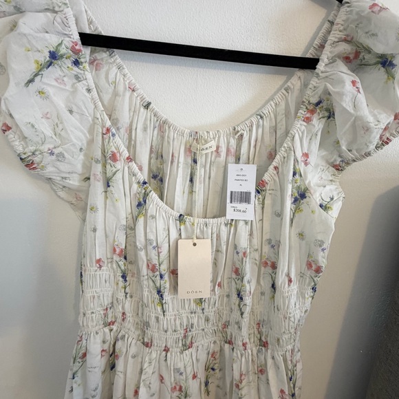 Doen White Floral Maxi Dress - Picture 2 of 4